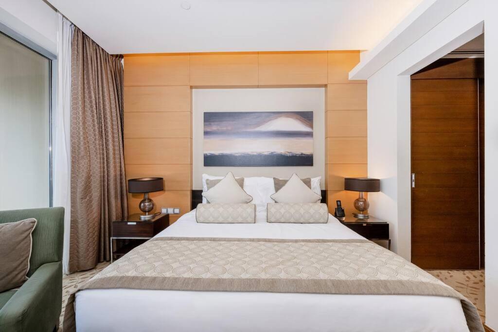 Emaar Fashion Avenue - Formerly Address Dubai Mall Four Apple Εξωτερικό φωτογραφία
